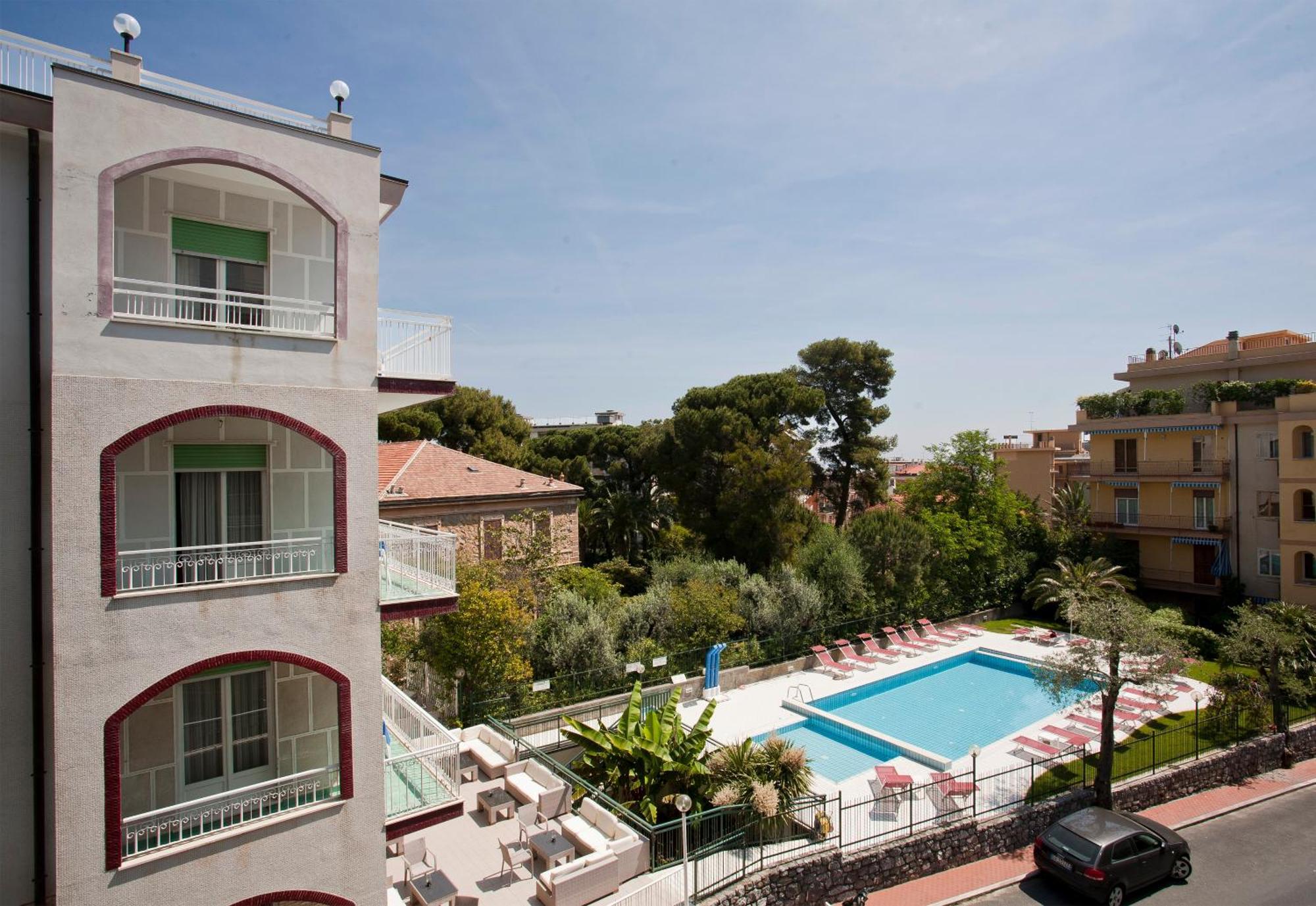 Hotel Garden Alassio Dış mekan fotoğraf