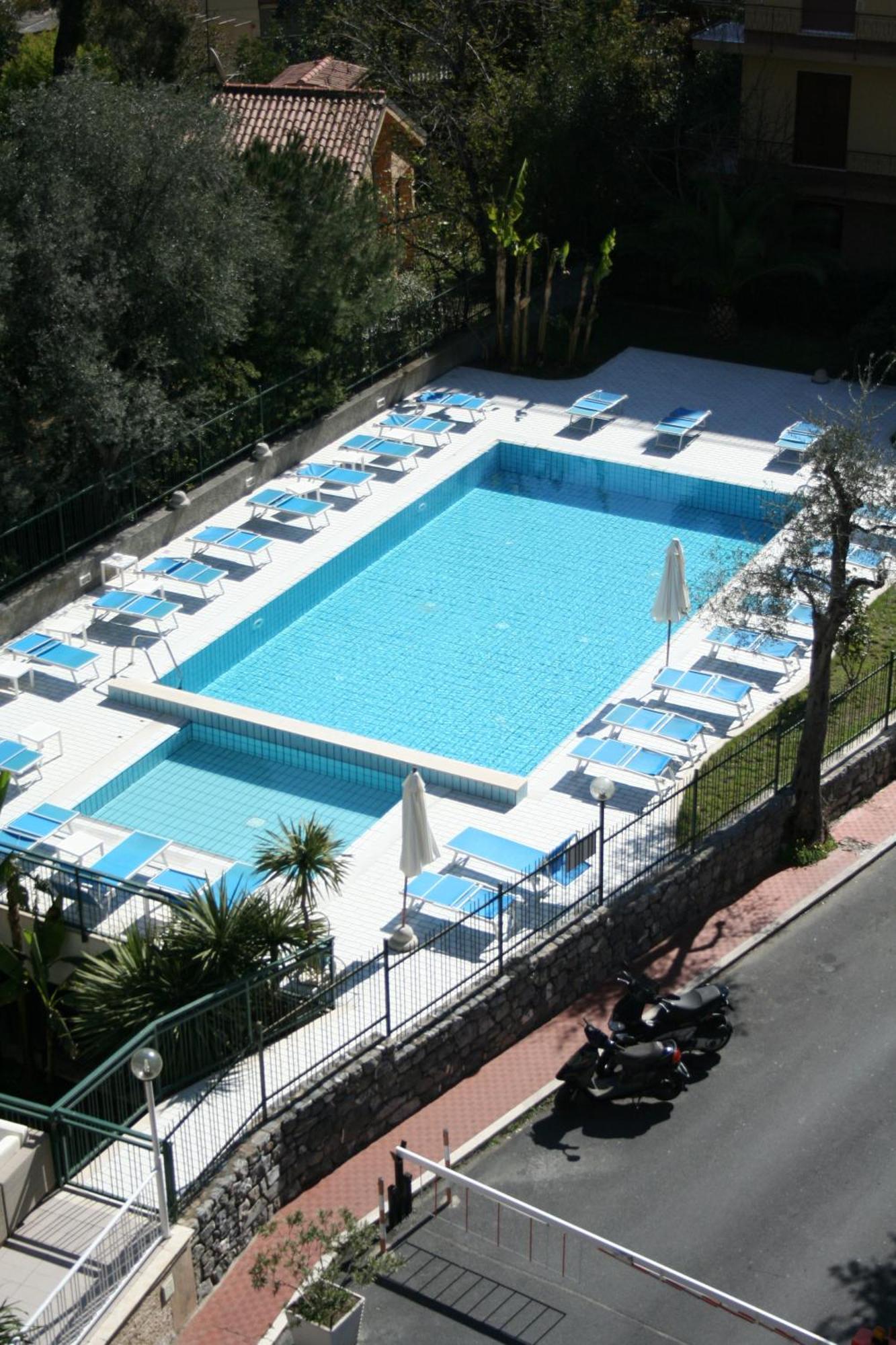 Hotel Garden Alassio Dış mekan fotoğraf